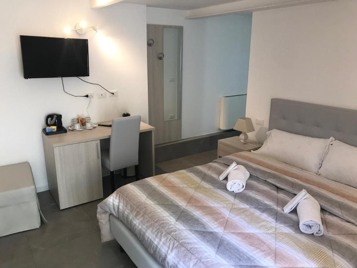 La Corte Del Sant'Orsola Rooms Bologna Eksteriør bilde