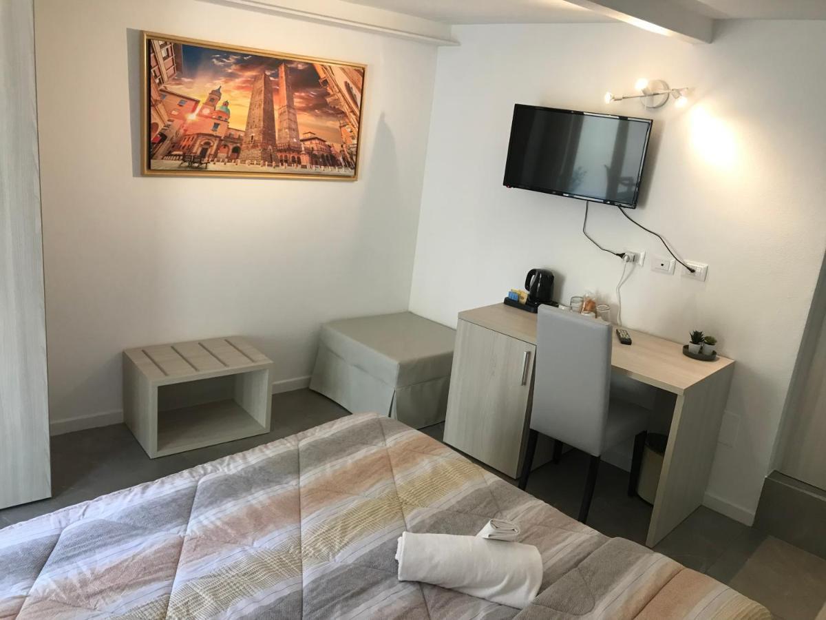 La Corte Del Sant'Orsola Rooms Bologna Eksteriør bilde